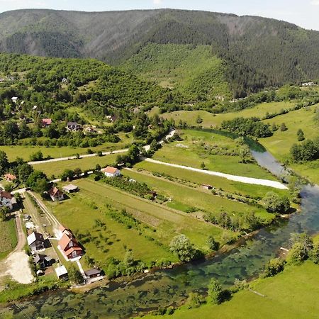 Willa Smjestaj Na Selu Stankovic - Pliva Sipovo Zewnętrze zdjęcie
